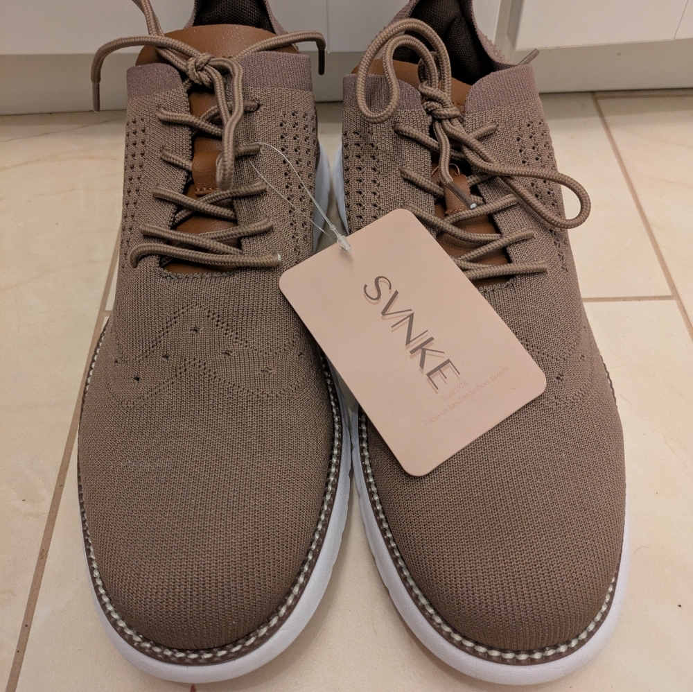 Tan Sneakers with Suede Finish and Rubber Sole